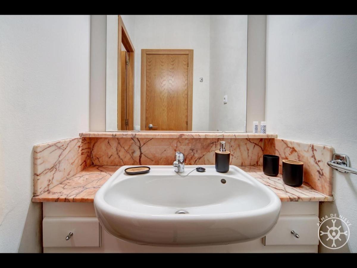 Apartament Maladeta De Alma De Nieve Baqueira Beret Zewnętrze zdjęcie