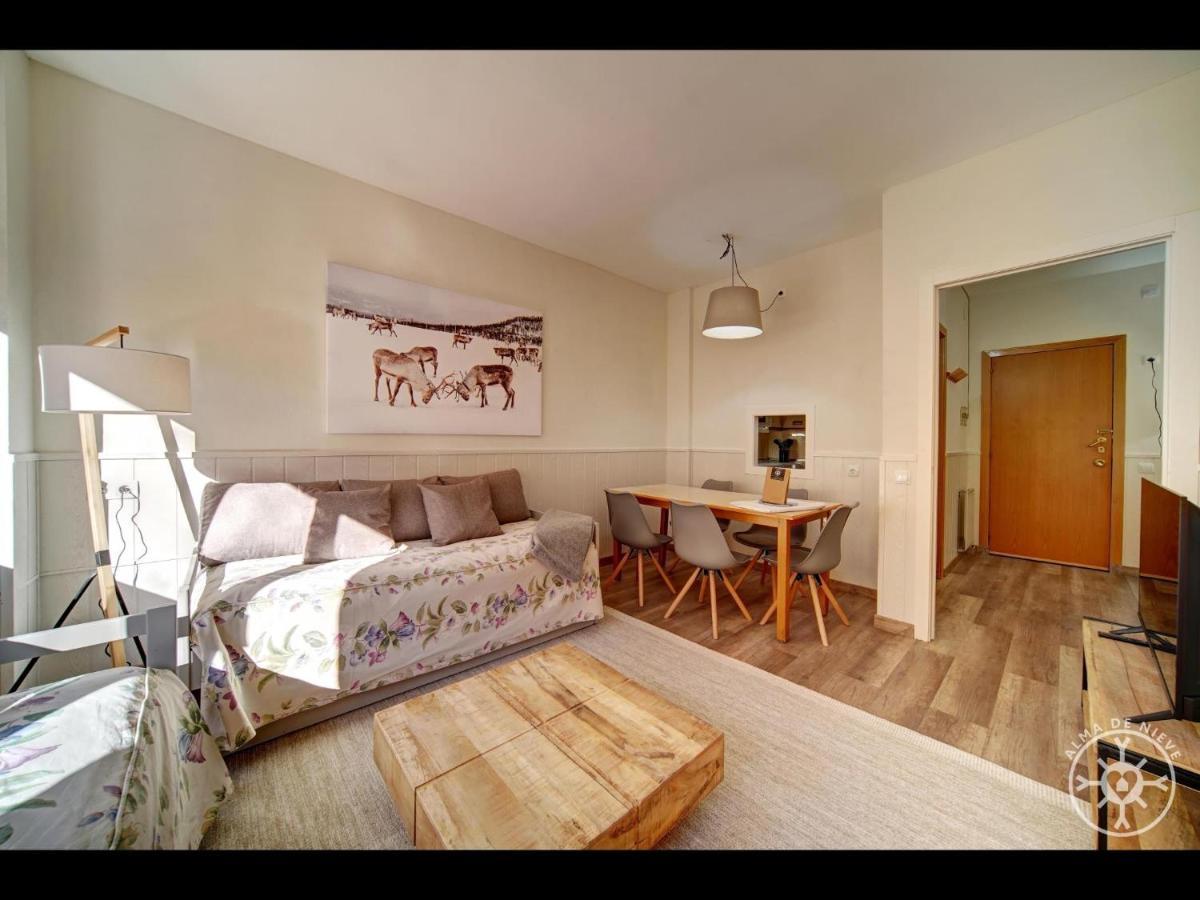 Apartament Maladeta De Alma De Nieve Baqueira Beret Zewnętrze zdjęcie